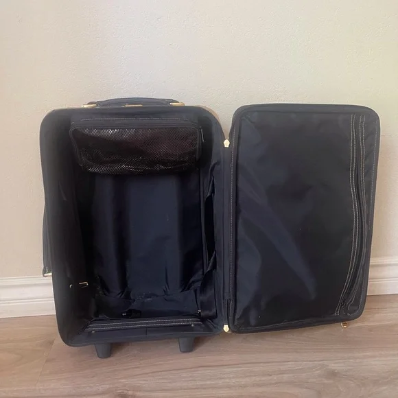 Louis Vuitton Suitcase - Picture 3 of 10